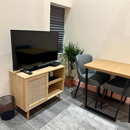 Cozy En-Suite Loft In Trendy Local Лондон Екстер'єр фото