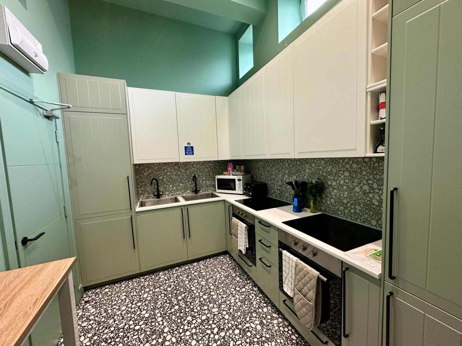 Cozy En-Suite Loft In Trendy Local Лондон Екстер'єр фото