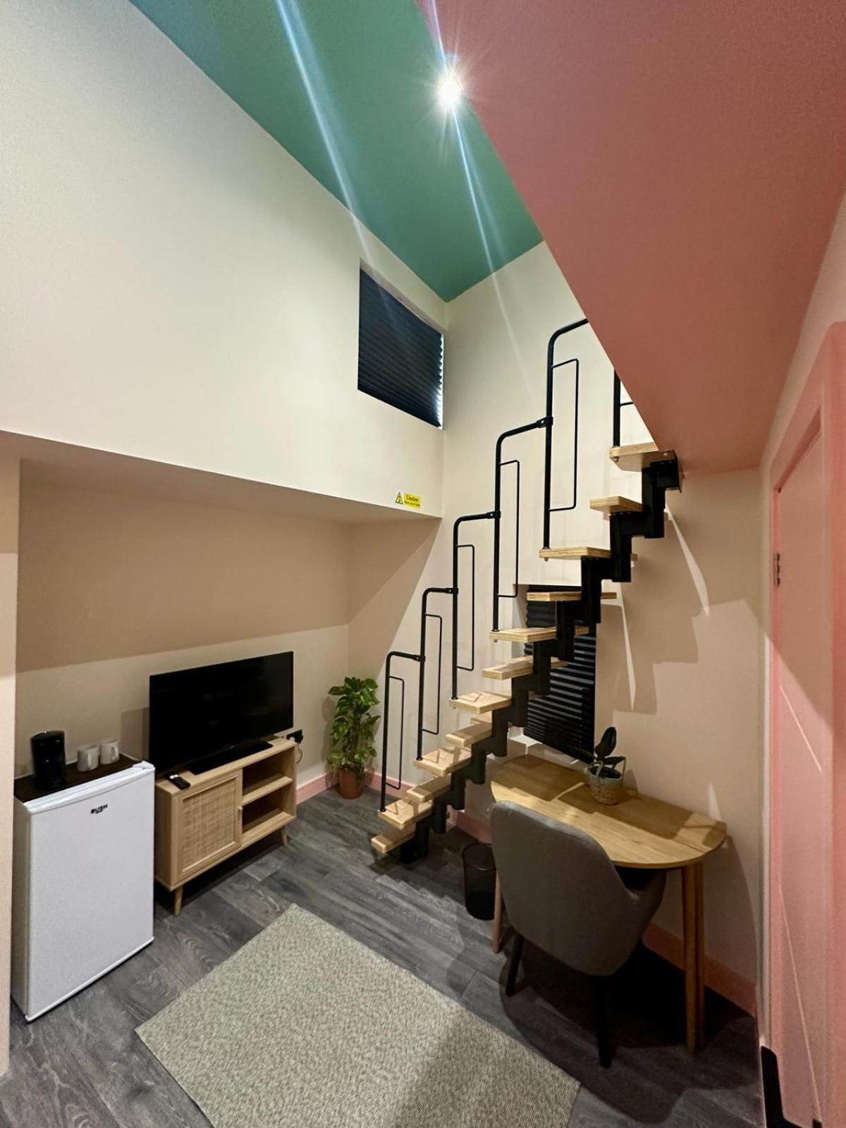 Cozy En-Suite Loft In Trendy Local Лондон Екстер'єр фото