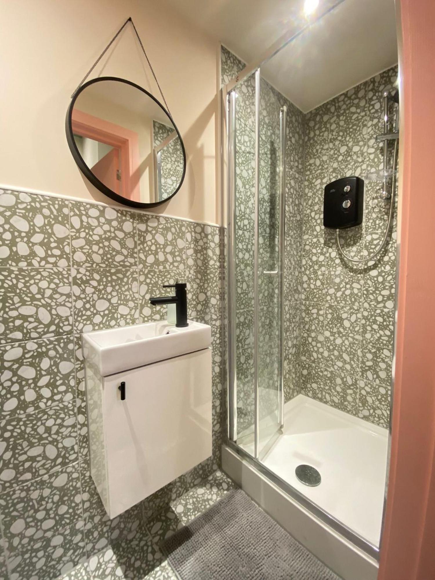 Cozy En-Suite Loft In Trendy Local Лондон Екстер'єр фото
