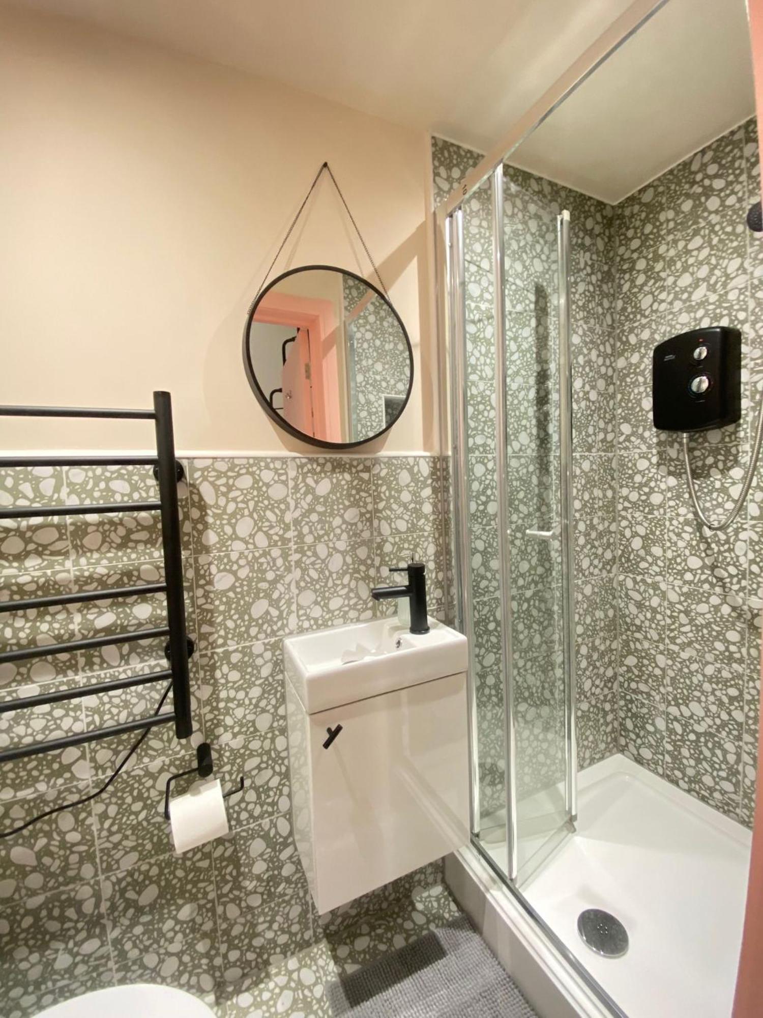 Cozy En-Suite Loft In Trendy Local Лондон Екстер'єр фото