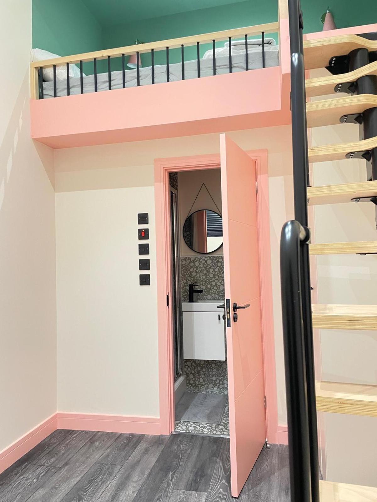 Cozy En-Suite Loft In Trendy Local Лондон Екстер'єр фото