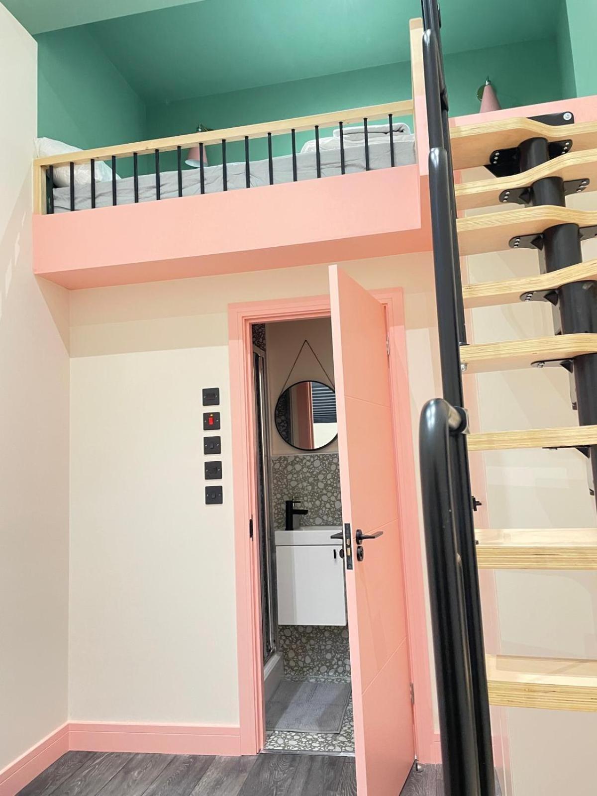 Cozy En-Suite Loft In Trendy Local Лондон Екстер'єр фото
